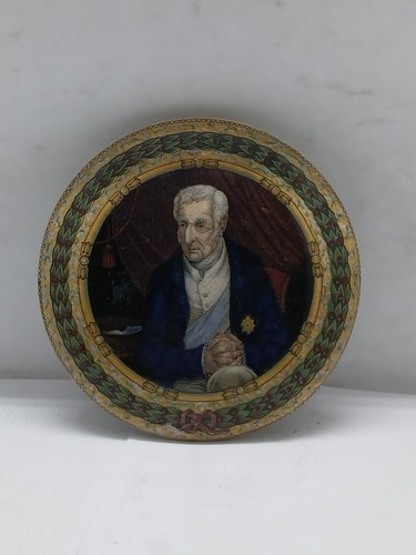 Old prattware pot lid - prattware,
