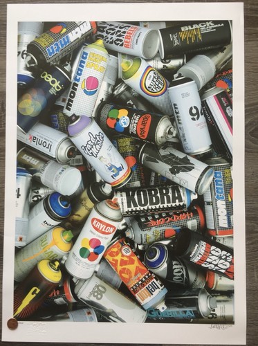 Graffiti print spray - graffiti,