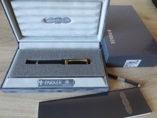 PARKER DUOFOLD INTERNATIONAL FOUNTAIN PEN Set – Black & Gold – 18k FINE Gold Nib