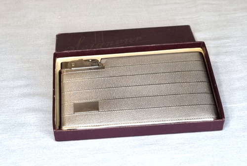 Vintage seigneur cigarette - vintage,