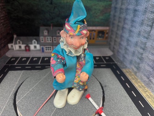 Vintage clown toy push - clown,