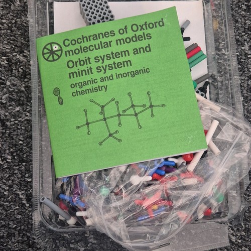 Chemistry molecular model kit/
