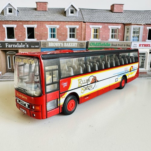 Corgi van hool alizee - van,