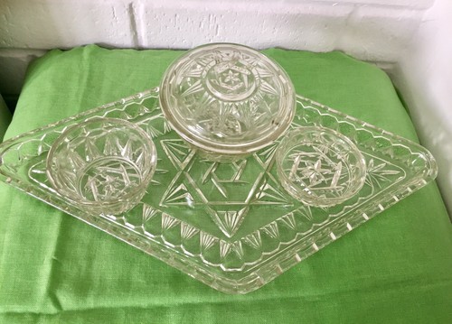 Vintage heavy pressed clear - heavy,