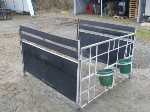 Double width calf pen plastic - width,