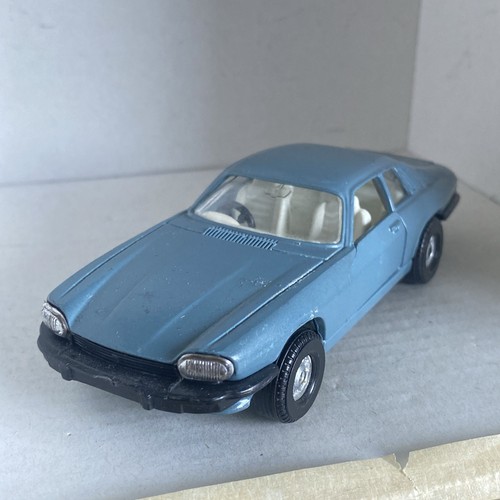 Corgi jaguar xjs light blue - corgi,