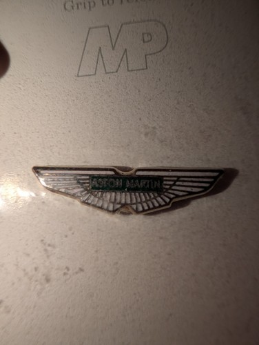Aston martin enamel - lapel, pin