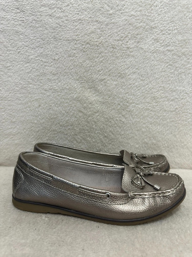 Footglove silvery bronze