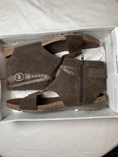 Womens Roman Style Ebony Suede