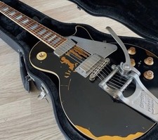 Gibson Electric Guitar Black