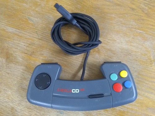 Genuine cd32 controller - cd32,