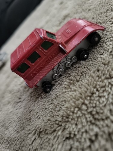 Matchbox snow trac vehicle - snow,