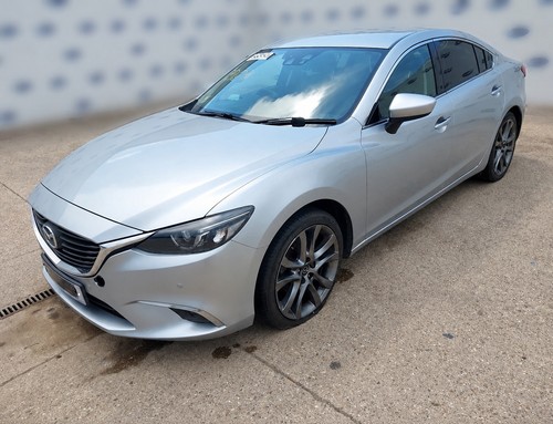 Breaking mazda 2015 2 d - 6,