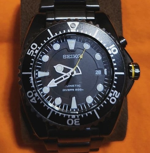 Seiko kinetic divers - seiko,