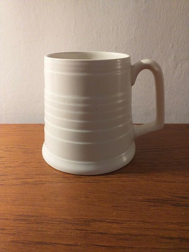 Beswick cream coloured - cream, vintage