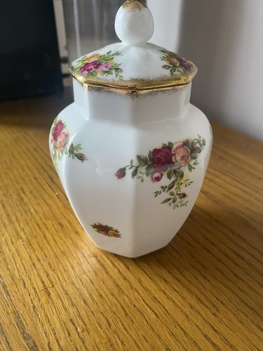 Royal albert old country - royal, roses
