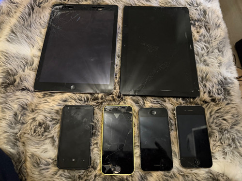 Job lot faulty ipad - lot, tablet