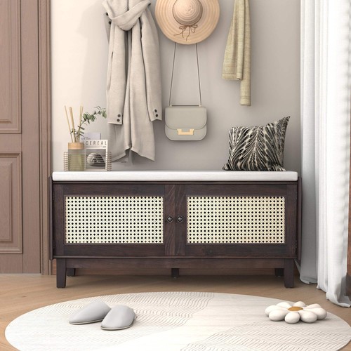 Boho rattan entryway - boho, bench