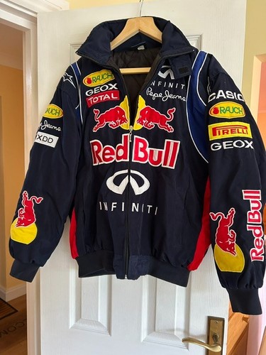 Red bull racing infiniti - red,