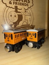 ANNIE & CLARABEL THOMAS