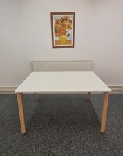 White-Beech Modular Top Quality Professional Desking-Table With-Packages Options