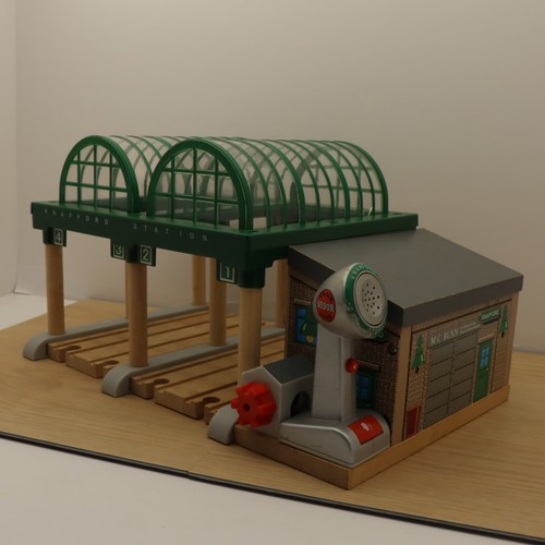 Wooden train track knapford - wooden,