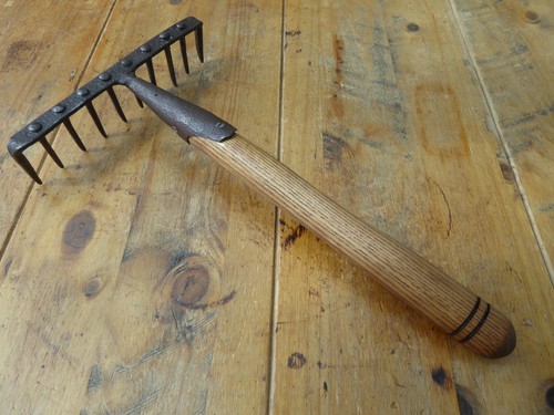 Hand rake short - rake, handle