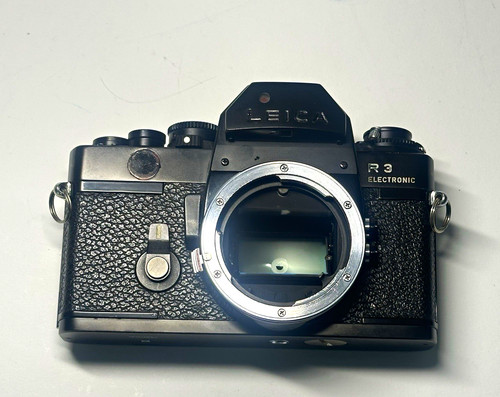 Leica electronic - ✱,