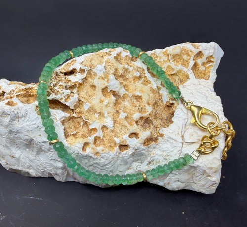 Natural emerald bead bracelet - natural,