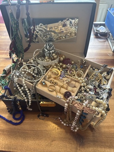 Large black jewellery box - large, &