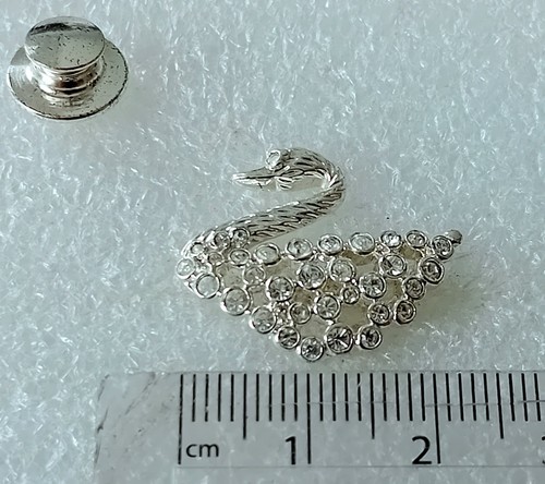 Swarovski swan tie lapel pin - swan, /