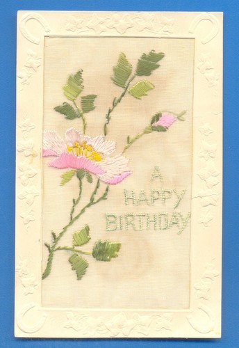 Happy birthday tuck broderie - a,