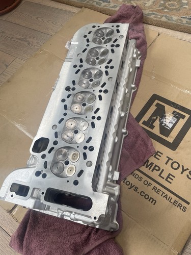 M52b28tu cylinder head - m52b28tu,