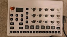 Elektron Model Samples 6 Track Sampler 64 Step Sequencer USB Interface groovebox