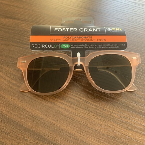 Foster grant woman - foster, woman’s
