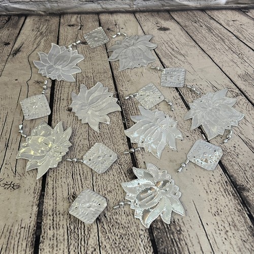 Aluminium stamped lotus flower - aluminium,