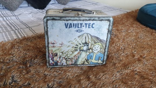 Fallout lunchbox post war - fallout,