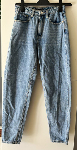 Prettylittlething mom jeans - prettylittlething,
