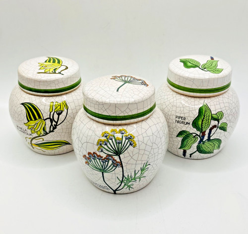 Three stunning vintage spice - vintage,