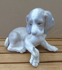 Lladro Porcelaine Dog & Snail Ornament- Number 1139 - approx 6 inch heigh