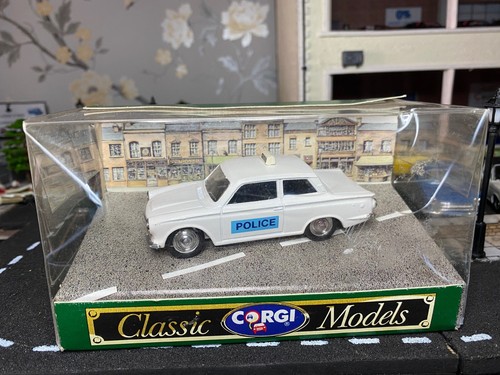 Ford cortina mk1 police car - ford,