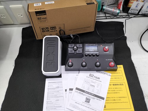 Zoom four bass - b2,
