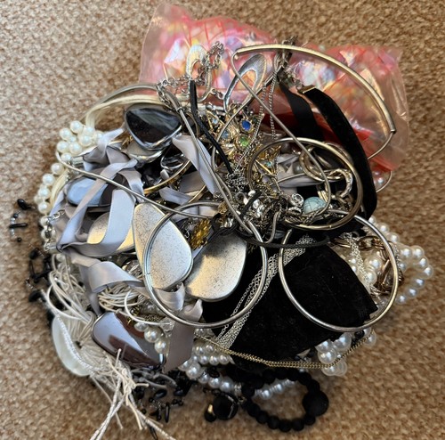 Jewellery job lot 1kg vintage - jewellery, 1kg+
