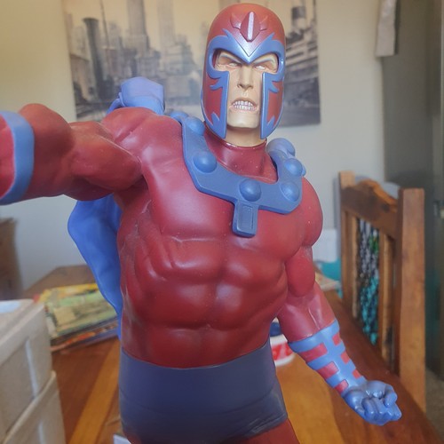 Sideshow comiquette magneto - comiquette,