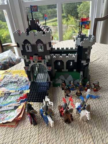 Lego 6086 black - lego,