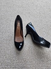 Gorgeous Office Shoes Size 5 Black Leather Stilleto Style