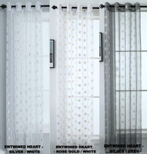 Hearts & Entwined Voile Slot