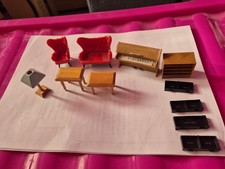 VINTAGE BLUE BOX TOYS DOLLS HOUSE FURNITURE .