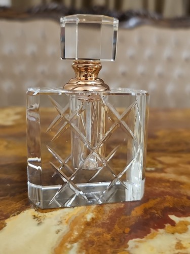 Oleg cassini signed cut - signed,