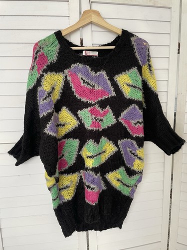 Super stylish lips - lips, printed